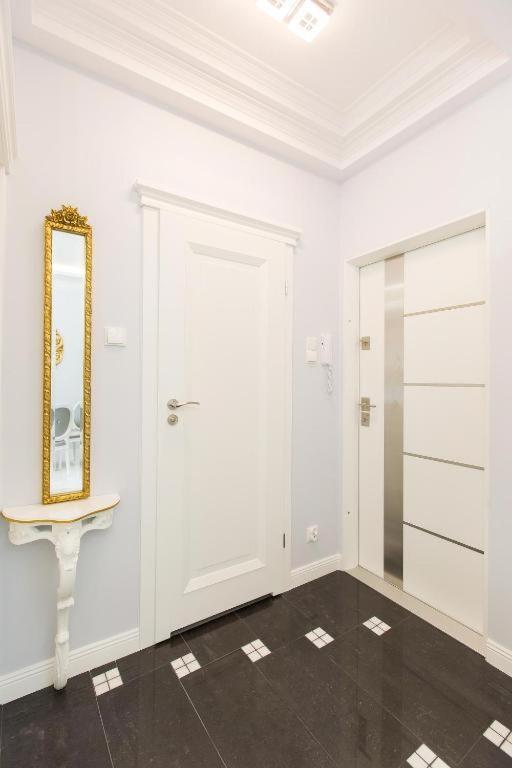 Pk Apartments-lipowa Street-center